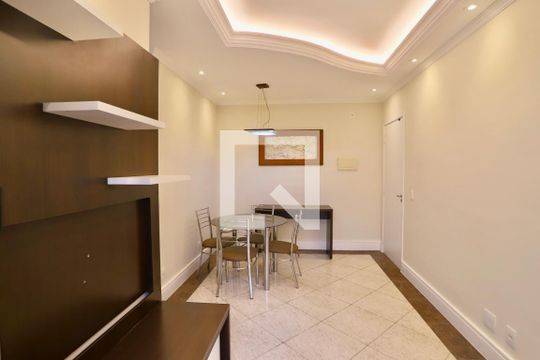 Sala de apartamento para alugar com 2 quartos, 63m² em Quarta Parada, São Paulo