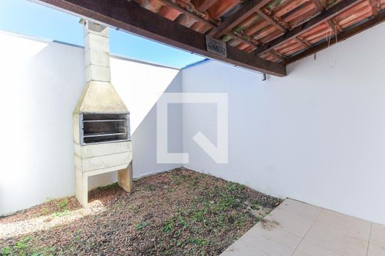 Quintal de casa de condomínio à venda com 2 quartos, 75m² em Aberta dos Morros, Porto Alegre