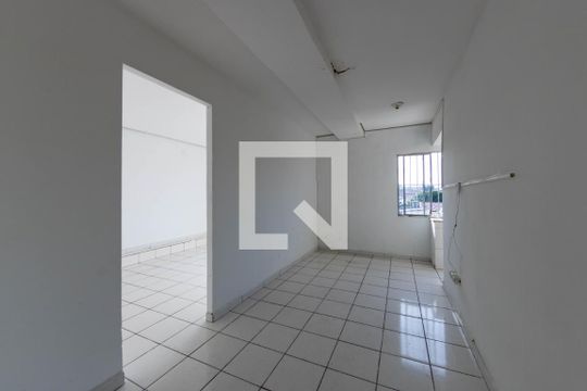 Apartamento para alugar com 4 quartos, 120m² em Vila Ivone, São Paulo