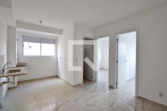 Apartamento para alugar com 2 quartos, 62m² em Jardim Vila Rica, Santo André