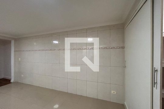 Cozinha de casa para alugar com 3 quartos, 100m² em Vila Cruz das Almas, São Paulo