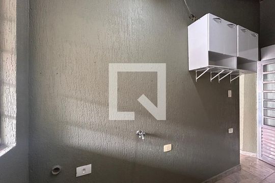 Área de Serviço de casa para alugar com 3 quartos, 100m² em Vila Cruz das Almas, São Paulo