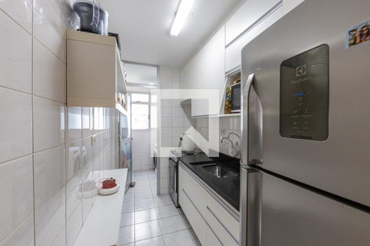 Cozinha de apartamento à venda com 2 quartos, 58m² em Vila Regente Feijó, São Paulo
