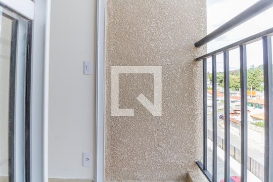 Varanda da Sala de apartamento para alugar com 2 quartos, 51m² em Conjunto Habitacional Brás Cubas, Mogi das Cruzes
