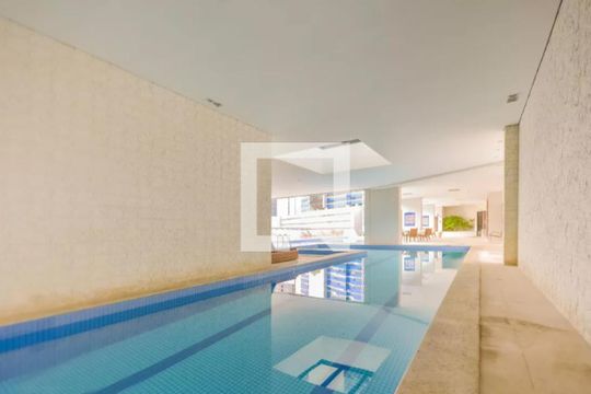 Área comum - Piscina de apartamento para alugar com 1 quarto, 50m² em Caminho das Árvores, Salvador