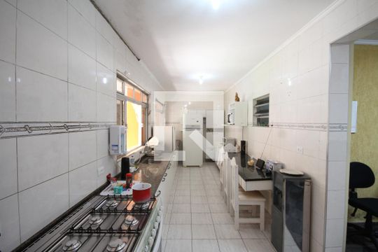Cozinha de casa à venda com 4 quartos, 600m² em Vila das Mercês, São Paulo
