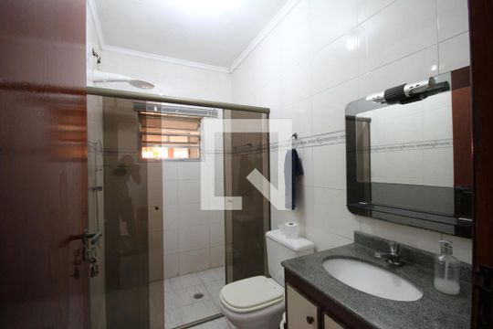 Banheiro de casa à venda com 4 quartos, 600m² em Vila das Mercês, São Paulo