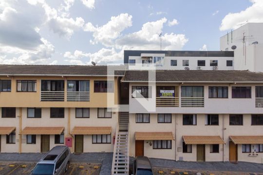 Vista Sala de kitnet/studio para alugar com 1 quarto, 30m² em Setor de Habitações Individuais Norte, Brasília
