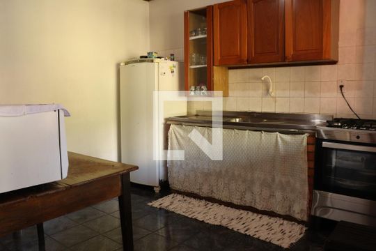 Cozinha de casa à venda com 2 quartos, 50m² em Feitoria, São Leopoldo