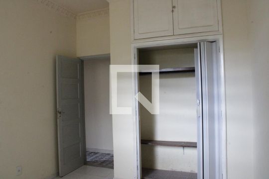 quarto 1 de casa à venda com 4 quartos, 180m² em Engenho de Dentro, Rio de Janeiro