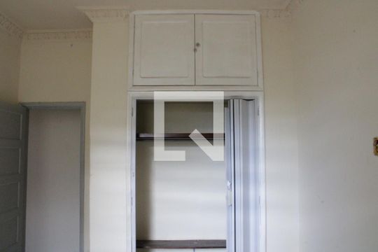 quarto 1 de casa à venda com 4 quartos, 180m² em Engenho de Dentro, Rio de Janeiro