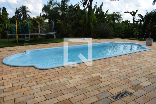 Piscina de casa para alugar com 3 quartos, 328m² em Chácaras de Recreio Santa Terezinha, Jundiaí