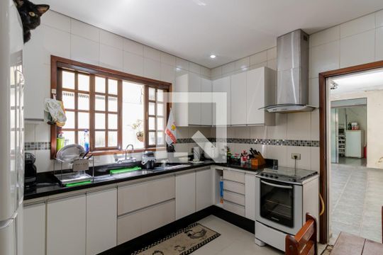 Cozinha de casa à venda com 3 quartos, 160m² em Cambuci, São Paulo