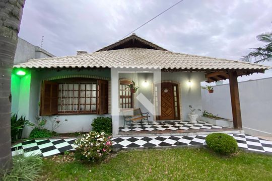 Área Externa de casa à venda com 5 quartos, 223m² em Rondônia, Novo Hamburgo