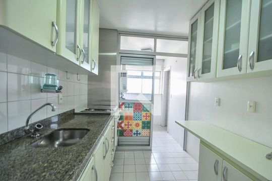 Cozinha de apartamento à venda com 2 quartos, 75m² em Vila Cruzeiro, São Paulo