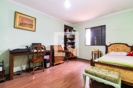 Quarto 1 de casa à venda com 2 quartos, 277m² em Vila Campestre, São Paulo