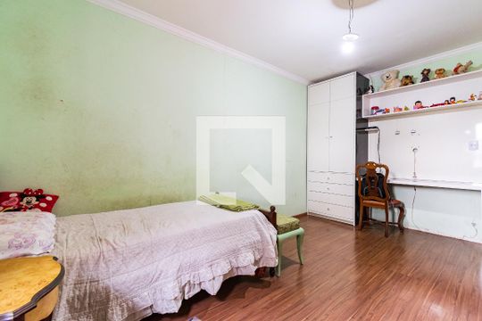 Quarto 1 de casa à venda com 2 quartos, 277m² em Vila Campestre, São Paulo