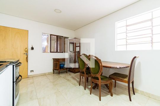 Cozinha de casa à venda com 2 quartos, 277m² em Vila Campestre, São Paulo