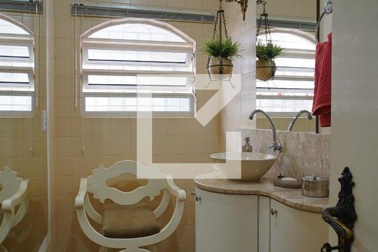 Lavabo de casa à venda com 4 quartos, 200m² em Jardim Itu, Porto Alegre