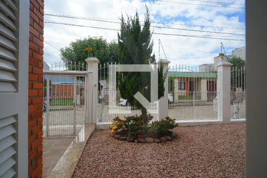Escritório - Vista de casa à venda com 4 quartos, 200m² em Jardim Itu, Porto Alegre