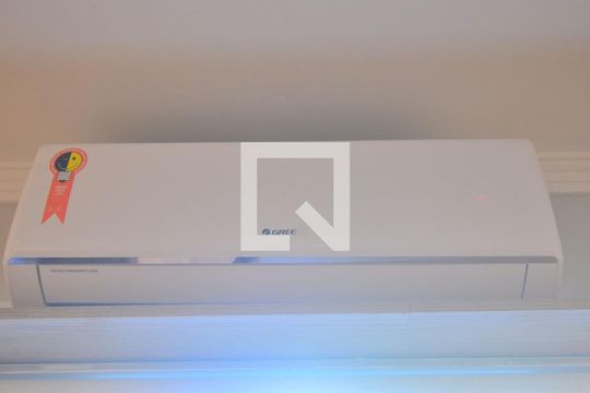 Ar condicionado de casa à venda com 4 quartos, 95m² em Harmonia, Canoas
