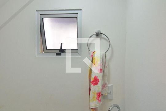 Lavabo de casa à venda com 4 quartos, 95m² em Harmonia, Canoas