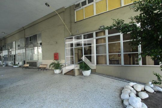 Entrada do Prédio de apartamento à venda com 2 quartos, 50m² em Glória, Rio de Janeiro