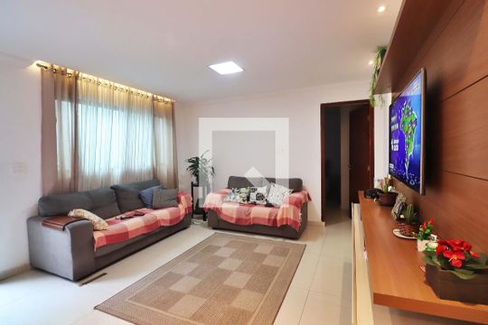 Casa à venda com 5 quartos, 229m² em Parque Novo Oratório, Santo André
