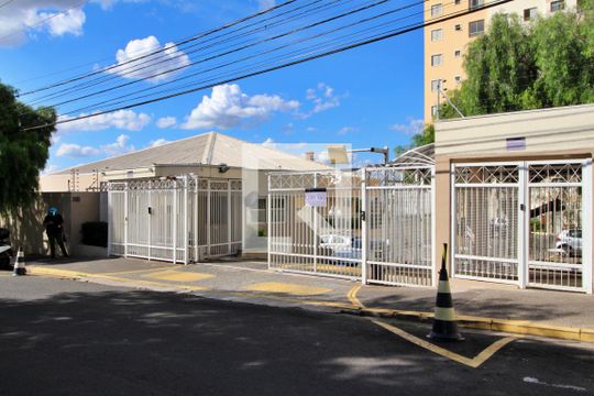Fachada do Condomínio de apartamento à venda com 2 quartos, 48m² em Jardim Antonio Von Zuben, Campinas