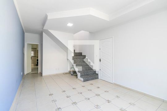 Sala de casa à venda com 3 quartos, 108m² em Vila Carrao, São Paulo