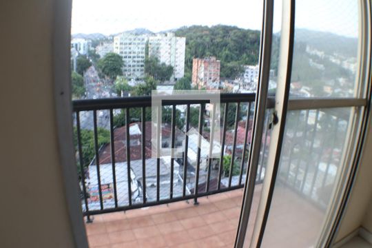 varanda de apartamento para alugar com 2 quartos, 71m² em Pechincha, Rio de Janeiro