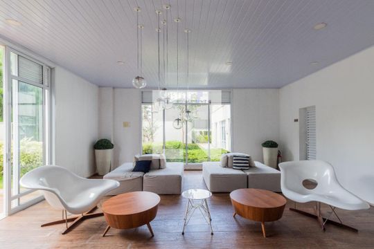Piscina coberta de apartamento à venda com 1 quarto, 39m² em Pinheiros, São Paulo