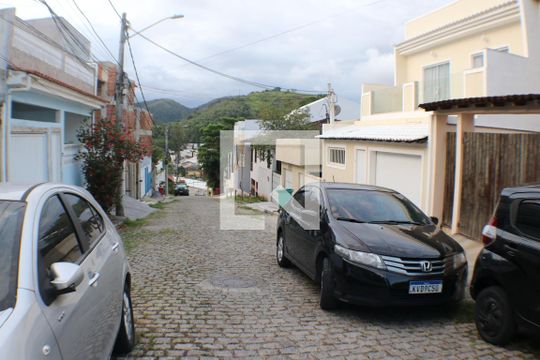 Casa para alugar com 3 quartos, 199m² em Taquara, Rio de Janeiro