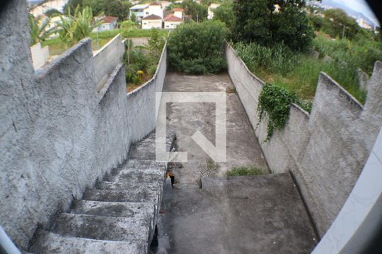 Quintal de casa para alugar com 3 quartos, 199m² em Taquara, Rio de Janeiro