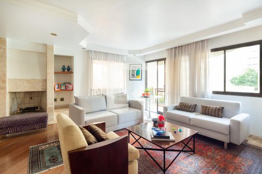 Apartamento à venda com 3 quartos, 196m² em Jardim Paulista, São Paulo