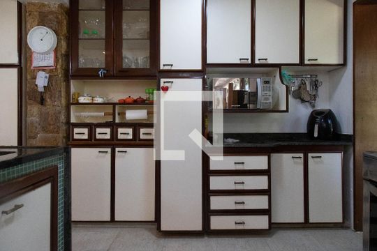 Cozinha 1 de casa à venda com 7 quartos, 1200m² em Recreio dos Bandeirantes, Rio de Janeiro