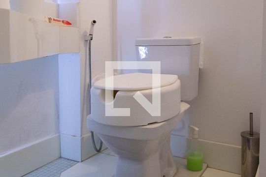 Lavabo de casa à venda com 7 quartos, 1200m² em Recreio dos Bandeirantes, Rio de Janeiro
