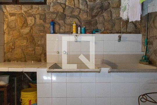 Lavandeira de casa à venda com 7 quartos, 1200m² em Recreio dos Bandeirantes, Rio de Janeiro