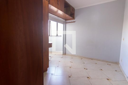 Suíte de apartamento à venda com 2 quartos, 72m² em São Bernardo, Campinas