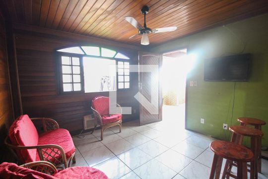 sala de casa para alugar com 1 quarto, 50m² em Jardim Rossin, São Paulo