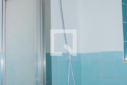 Banheiro de apartamento para alugar com 3 quartos, 53m² em Engenho Novo, Rio de Janeiro
