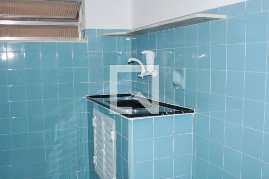 Cozinha de apartamento para alugar com 3 quartos, 53m² em Engenho Novo, Rio de Janeiro