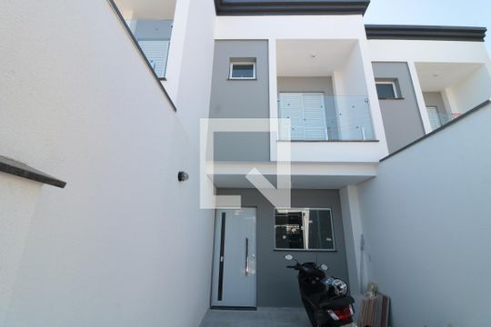 Fachada de casa à venda com 2 quartos, 70m² em Cidade Mãe do Céu, São Paulo