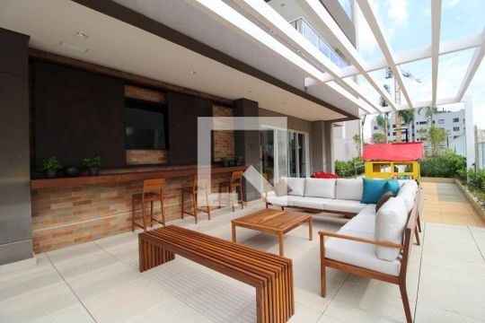Área comum de apartamento para alugar com 2 quartos, 70m² em Jardim das Acácias, São Paulo