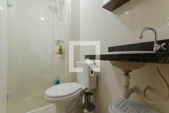 Banheiro de kitnet/studio à venda com 2 quartos, 26m² em Vila Nova Savoia, São Paulo