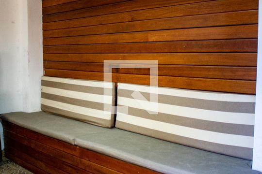 Área Externa de casa à venda com 3 quartos, 221m² em Cidade Vargas, São Paulo
