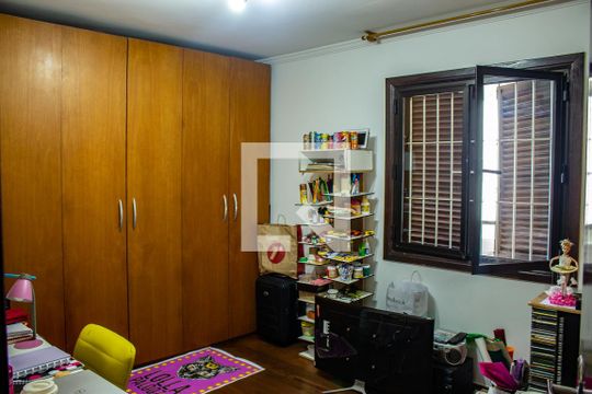 Suíte 1 de casa à venda com 3 quartos, 221m² em Cidade Vargas, São Paulo