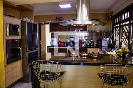 Cozinha de casa à venda com 3 quartos, 221m² em Cidade Vargas, São Paulo