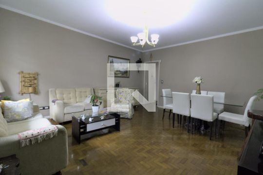 Sala de casa à venda com 4 quartos, 190m² em Vila Anglo Brasileira, São Paulo