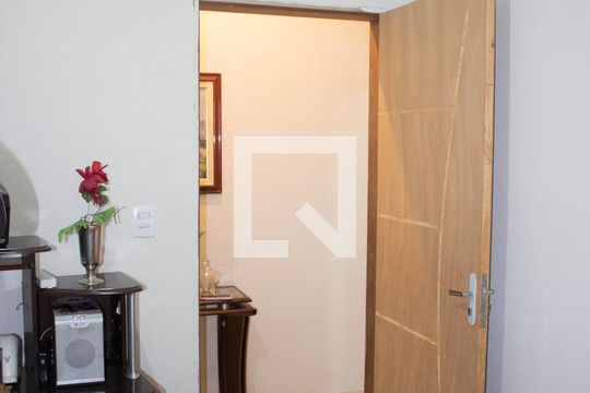 Quarto 1 de casa à venda com 2 quartos, 160m² em Jardim Matarazzo, São Paulo